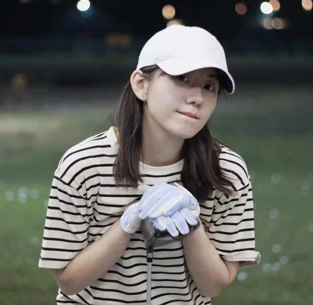 恭喜!新一代女神正式簽約TVB成「親生女」,長相甜美演技不尷尬
