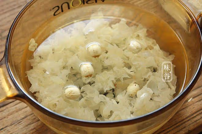 三伏天將至，喝奶茶冷飲，不如喝這5道湯羹，清甜甘潤又解暑