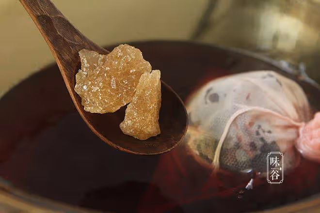 三伏天將至，喝奶茶冷飲，不如喝這5道湯羹，清甜甘潤又解暑