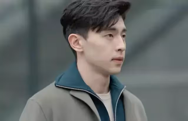 鄧倫吃面這一幕讓人越看越餓,誰說鄧倫沒有演技只會演偶像男主?