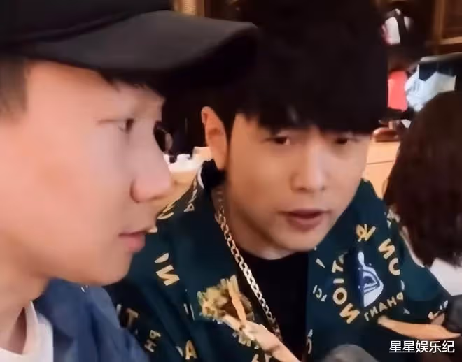 大s帶具俊曄參加友人聚餐,周杰倫夫婦、林俊傑等同席,這是要帶老公進軍內地?