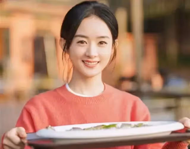 不愧是「人氣女王」！首播看得觀眾義憤填膺，趙麗穎新劇穩了！