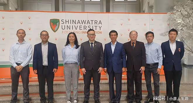 韋唯:步劉歡後塵,走上講台被聘為國外某知名大學「博士生導師」