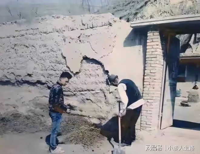 變形計王晨正:小魔王變正義少年,為爺爺花錢蓋房,成了好舅舅