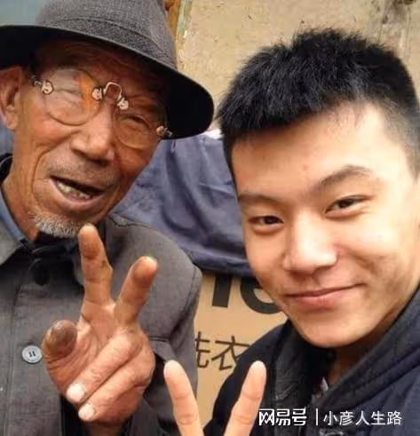 變形計王晨正:小魔王變正義少年,為爺爺花錢蓋房,成了好舅舅