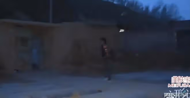 變形計王晨正:小魔王變正義少年,為爺爺花錢蓋房,成了好舅舅