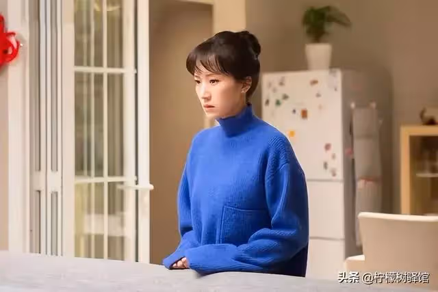 婆婆生病住到兒媳家,大姑姐挑理弟媳做飯晚,親弟:要不你接走