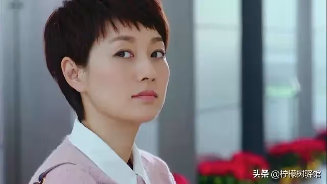 兒媳請保姆照顧婆婆,大姑姐不依不饒,兒媳:真孝順,給你們伺候