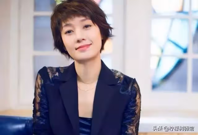 兒媳請保姆照顧婆婆，大姑姐不依不饒，兒媳：真孝順，給你們伺候