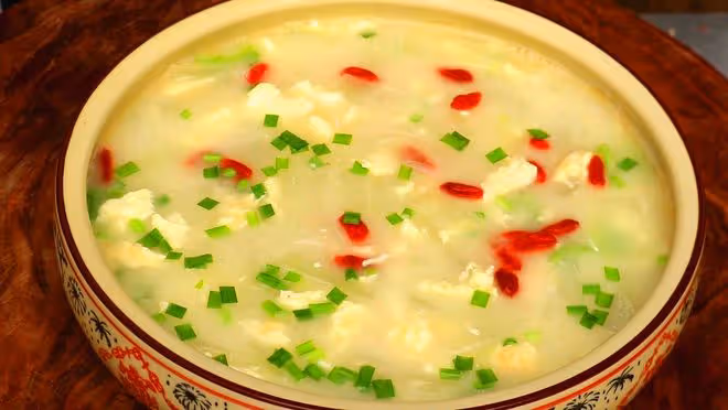 天熱飲食有講究，記得「5多吃2少吃」，順應時節，輕輕鬆鬆過夏天
