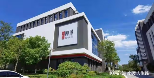 微念起訴李子柒案開庭在即，MCN公司吃相有多難看？