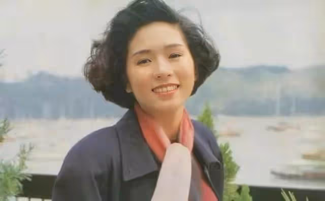 香港知名女星胰臟癌離世10年!好友曬舊照,丈夫每年刊登廣告悼念