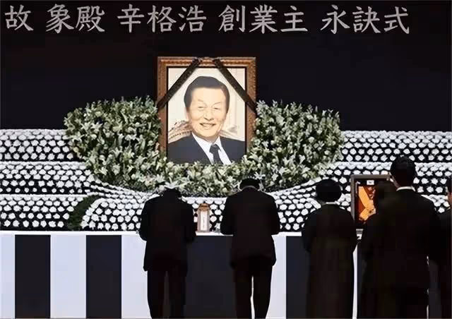 韓國財閥家族醜聞:父子「共享」同一女星,親兄弟為財權內鬥互撕