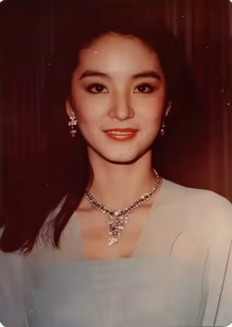 曾經盛世美顏,如今發福成「老奶奶」,66歲的林青霞讓人惋惜