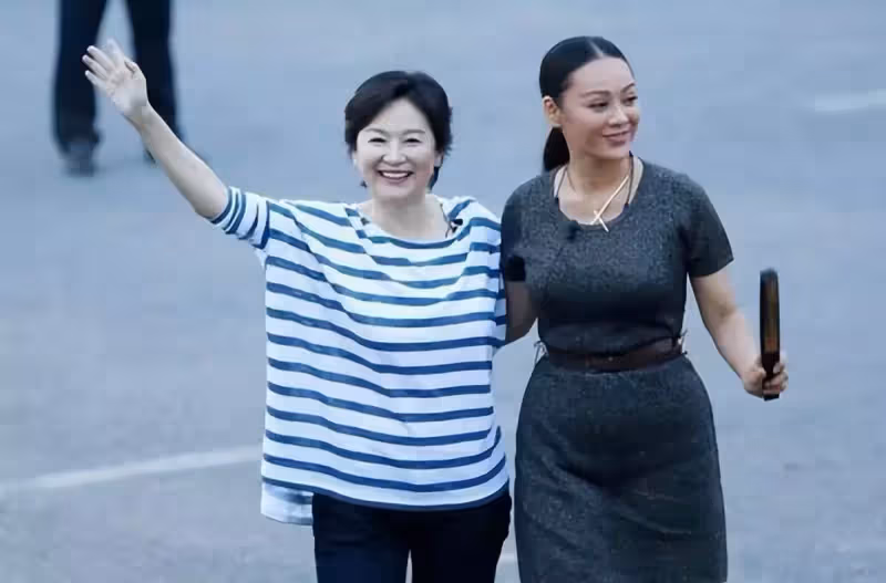 曾經盛世美顏,如今發福成「老奶奶」,66歲的林青霞讓人惋惜