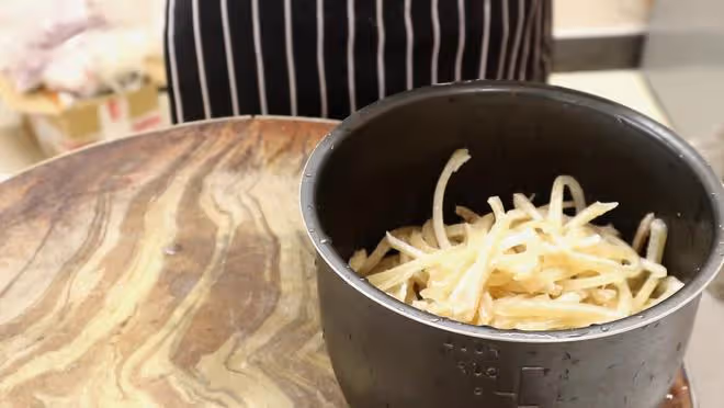 河南老一輩待客「最有面兒」的4道菜，好吃接地氣，如今卻遭冷落