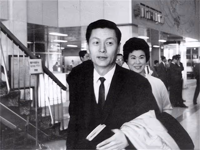 韓國財閥有多荒唐,靠入贅日本賺千億,與兒子「共享」同一女星