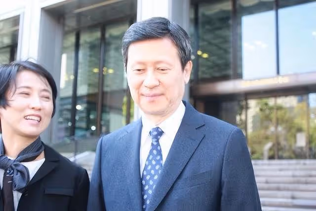 韓國財閥有多荒唐,靠入贅日本賺千億,與兒子「共享」同一女星