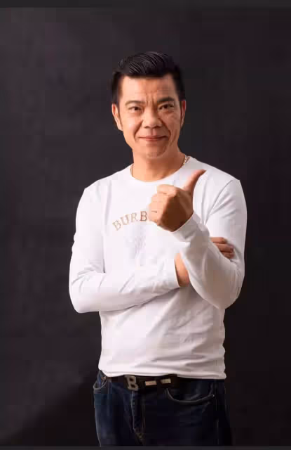 曾欠債近億!王三郎「夜市叫賣轉戰直播」日睡不到3小時 熬成天王「開口就吸粉」創千萬業績