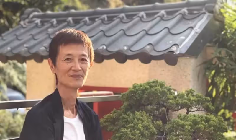 阿西退休生活曝光,山居15年「觀音牽線買800坪地」 親自種植蔬果,常年茹素「養雞養鴨」:不吃肉不殺生