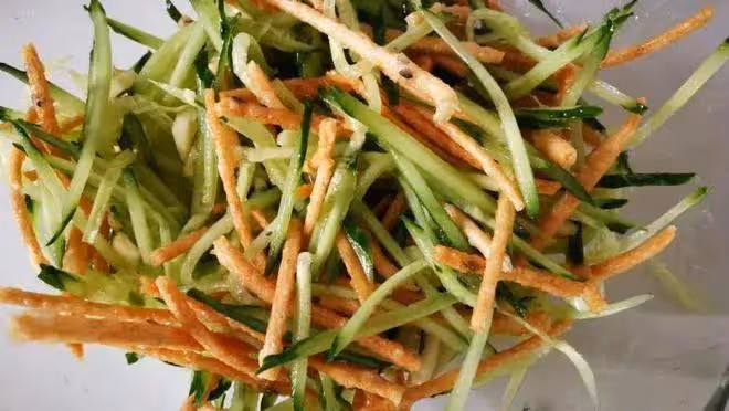 夏天吃黃瓜，別只會拍黃瓜，分享四道美味做法