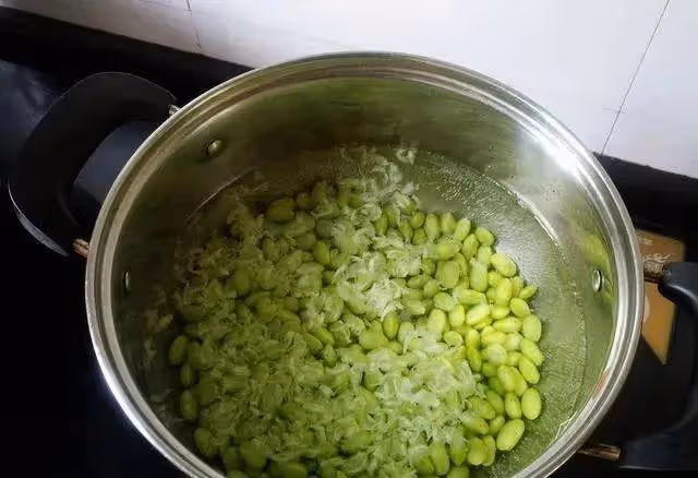 拌飯拌面都無敵，做法也不難，鮮香開胃好下飯！