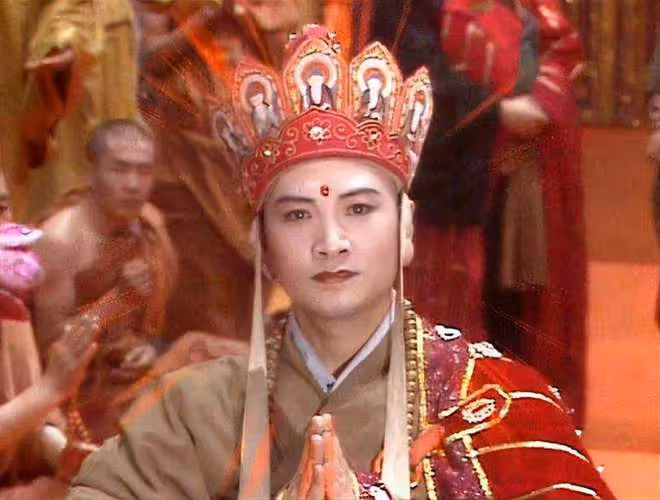 7位「傍富婆」的男星，有人不敢出軌，有人32年不敢喊「老婆」