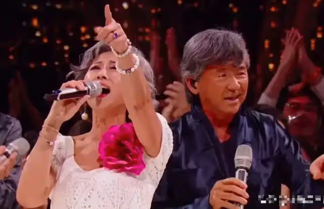 精緻女人天花板,60歲葉倩文一生都在追求美,每次出場都是風景