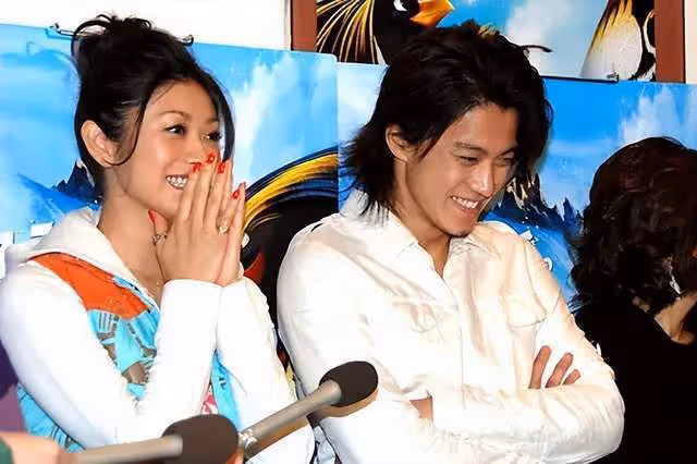 小粟旬：結婚10年，老婆給他生了3個孩子，還是不改花心本色