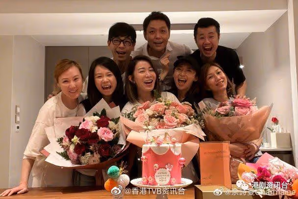 TVB人氣花旦25年後再戴港姐皇冠掀熱話!一排萬千星輝獎座搶Fo