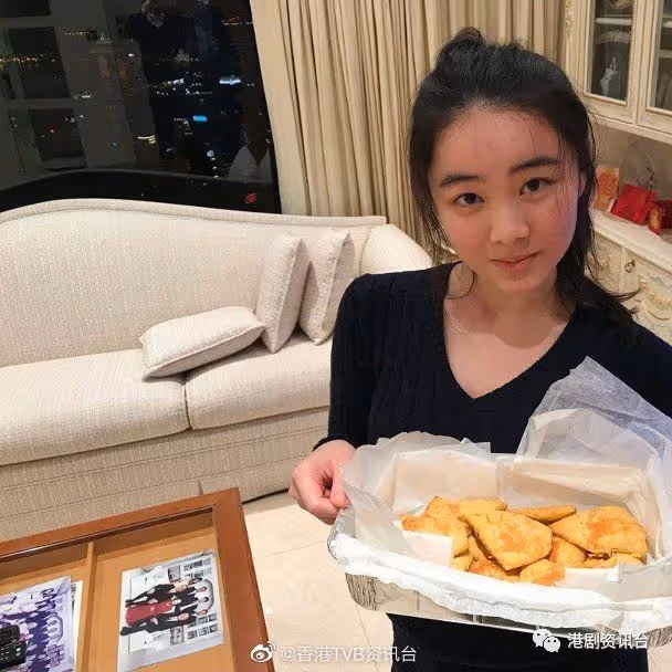 港姐2022︱實習醫生Chole誓做麥明詩2.0