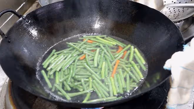 「長肉最狠」的5道素菜，熱量比紅燒肉還高，難怪很多人瘦不下來