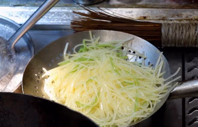 「長肉最狠」的5道素菜，熱量比紅燒肉還高，難怪很多人瘦不下來
