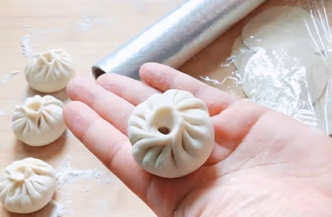 生煎包好吃又簡單的做法，又酥又脆又多汁，3分鐘就能學會