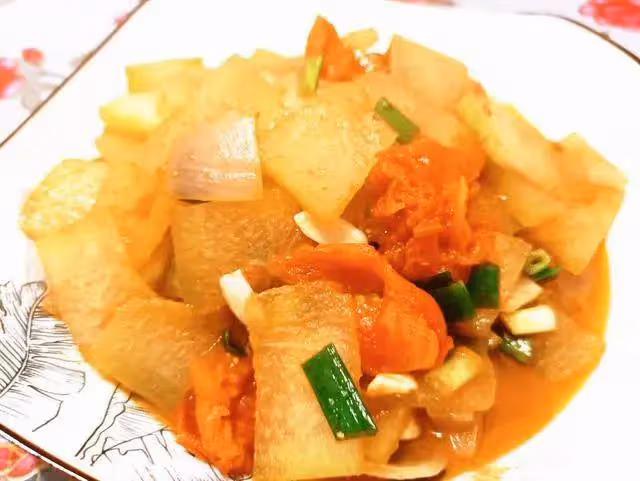夏天天熱，記得多做這幾種瓜類的應季家常菜，簡單方便，營養清淡