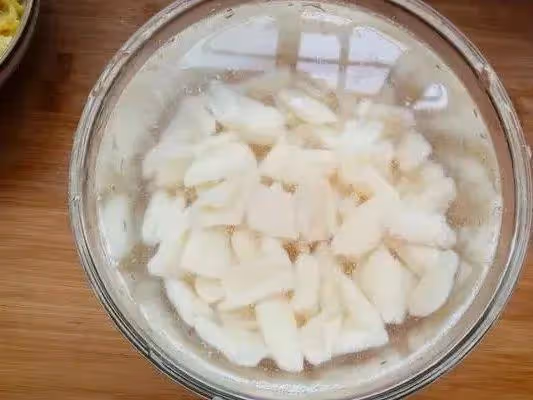 麵條懶人吃法，不用手擀，拇指輕輕一搓，一分鐘做60個，簡單美味