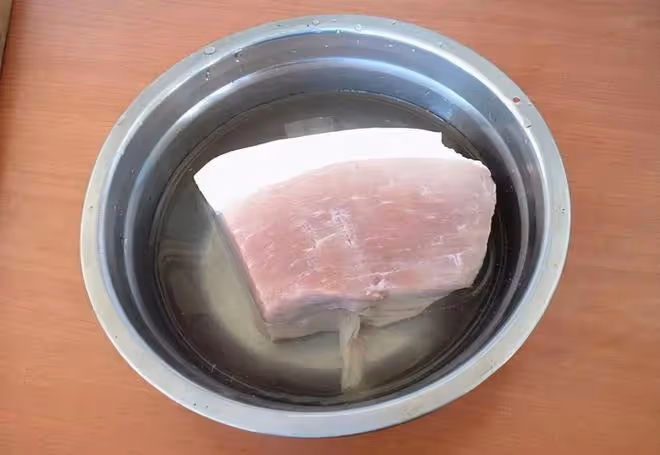 燉排骨時，記住「1放3不放」，肉香味又正，關鍵還沒腥味