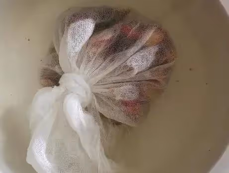 夏天到了，教你在家做酸梅湯，1次煮1大鍋，酸又甜全家大小都愛