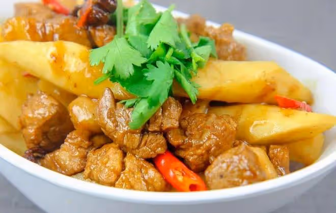 炒豬肉時,瘦肉太柴咬不動?教你一招,軟嫩如豆腐,老少都愛吃