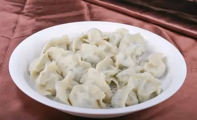 同樣是煮水餃，「蓋蓋煮」和「不蓋蓋煮」區別大，學會再煮不吃虧
