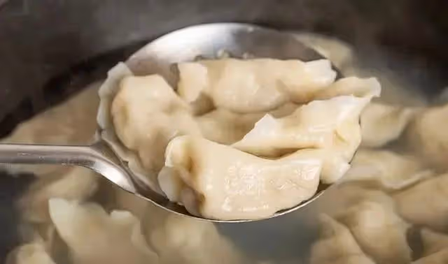 同樣是煮水餃，「蓋蓋煮」和「不蓋蓋煮」區別大，學會再煮不吃虧