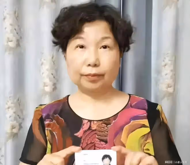 杜新枝實名舉報許敏，關鍵信息卻虛化，網友：許敏團隊怎麼加入？