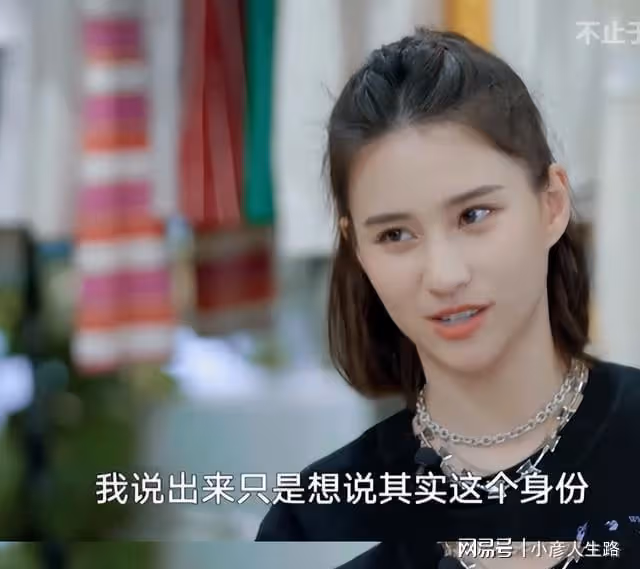 賭王千金何超蓮道歉上熱搜,她為何爭議重重?