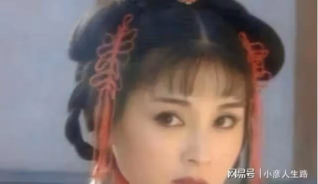 趙明明:和嫂子宋丹丹一樣被英家人所傷,為女兒退圈的她怎樣了?