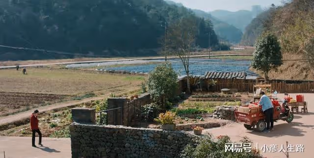 幸福到萬家:外來戶王家,對地頭蛇卑躬屈膝,真實的農村生存法則