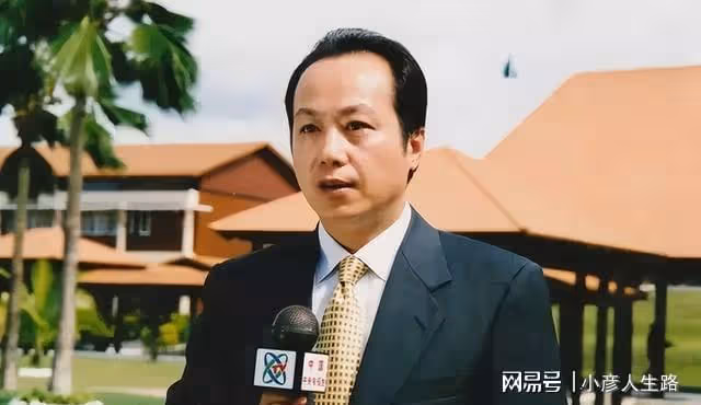 在丈夫羅京的葬禮上哭暈,7年後嫁給富商,劉繼紅如今怎麼樣了?