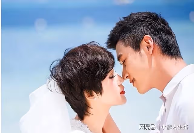 獨寵愛妻,不炒緋聞,個個情史乾淨,這8位男星堪稱娛樂圈清流