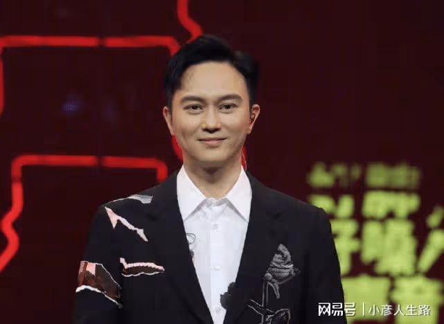 獨寵愛妻,不炒緋聞,個個情史乾淨,這8位男星堪稱娛樂圈清流