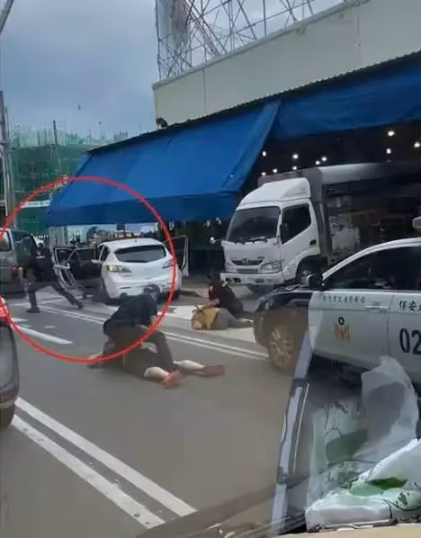 桃園屁孩,被當街制住!大隊出動療愈影片熱贊,遭質過當「霸氣回應」