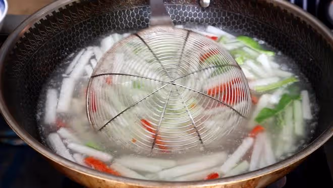 夏天減肥「黃金期」，常吃這6道減脂餐，拒絕水煮菜，飽腹又解饞